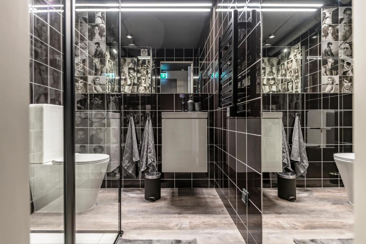Artsy Exclusive Old Town Residence Gallery Walk Вильнюс Экстерьер фото