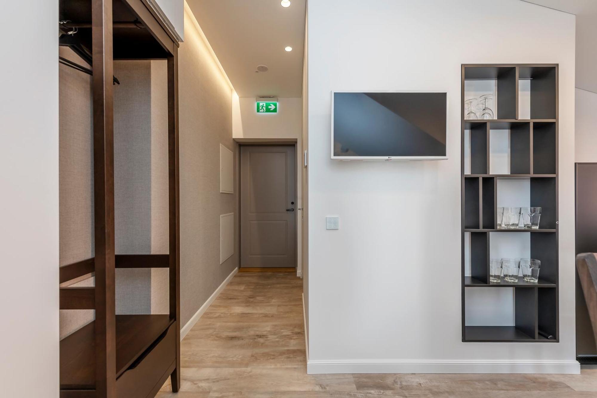 Artsy Exclusive Old Town Residence Gallery Walk Вильнюс Номер фото