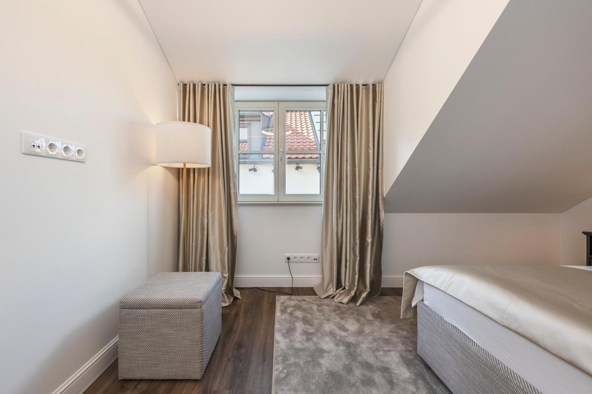Artsy Exclusive Old Town Residence Gallery Walk Вильнюс Номер фото